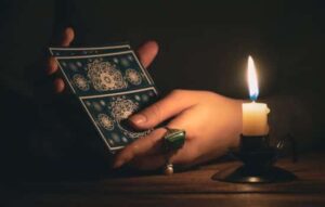 Un Viaje Cartomántico a través de las Cartas de Tarot
