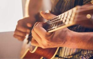 Aplicaciones para aprender a tocar la guitarra