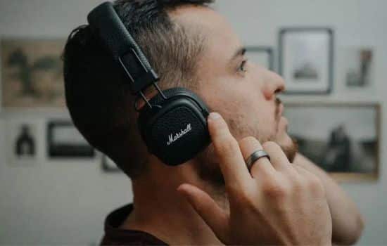 Escuchar música gratis y sin conexión en tu celular