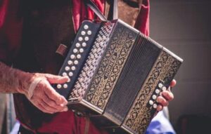 Aplicaciones Aprender a Tocar Acordeón