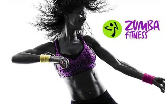 Aprende Zumba en Casa y Transforma tu Bienestar Divirtiéndote